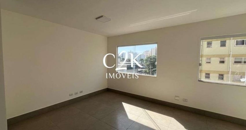 Apartamento reformado com excelente localização no Setor Aeroporto