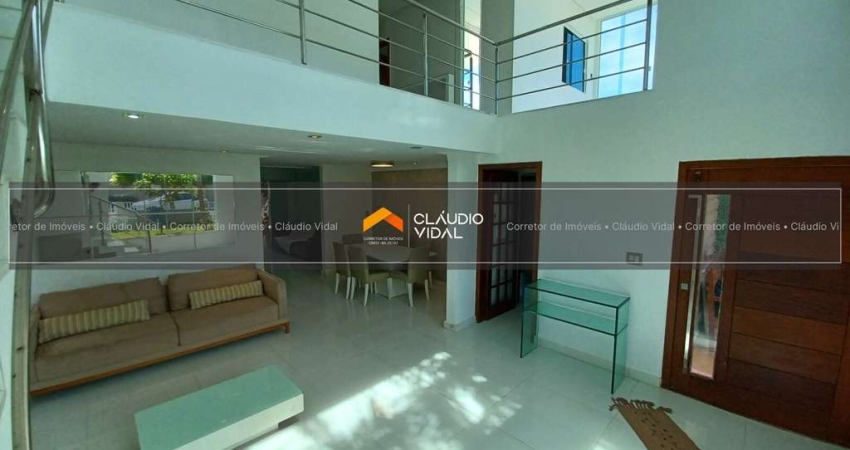 Casa duplex, mobiliada,  5/4 (4 suítes) em Praia do Flamengo, Salvador - BA