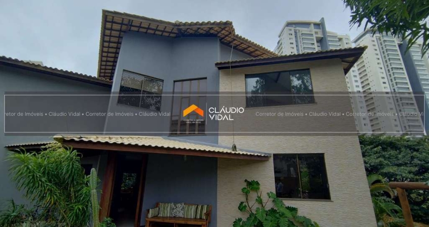 Casa Triplex em condominio fechado com 5/4 (3 suítes),  em Patamares, Salvador - Ba
