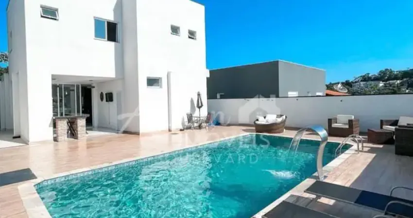Casa a venda no condominio Aruã Eco Park Lagos