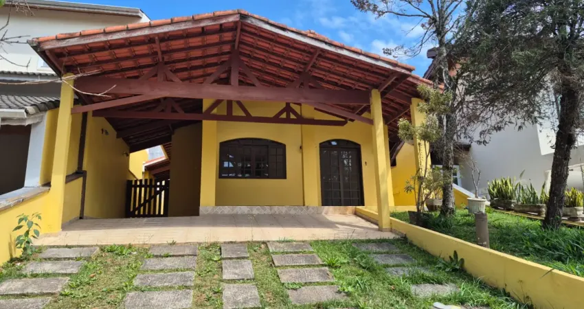 Casa no ARUÃ para locação com 2 dormitórios excelente Localização