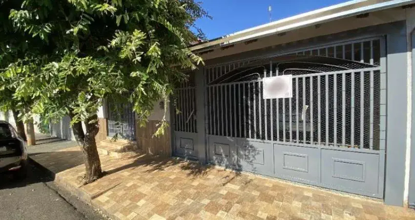 CASA COM TRÊS QUARTOS À VENDA EM BIRIGUI - COLINAS PARK