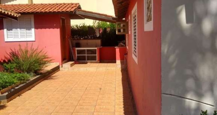 Rancho de luxo à venda em Buritama-SP: 4 quartos, 2 suítes, 2 salas, 3 banheiros, 3 vagas de garagem, 400m² no Portal da Praia.