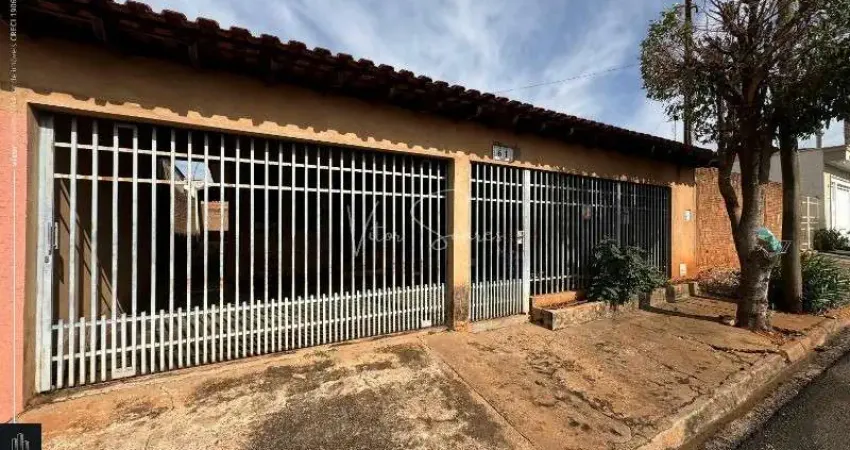 casa a venda no bairro Pedro Marin Berbel com terreno de 250m² e 176m² de construção.