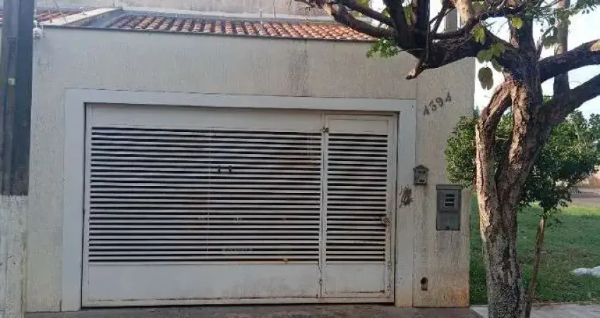 Casa à venda em Birigüi-SP, bairro Quemil: 2 quartos, 1 sala, 1 banheiro, 1 vaga, 80,00 m². Confira!