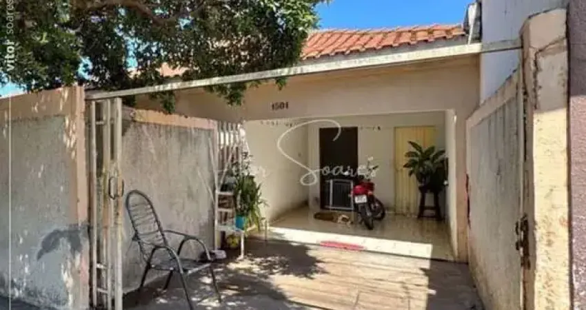 Casa à venda em Birigüi-SP, Jardim São Braz: 3 quartos, 1 suíte, sala, 2 vagas - 100m² de área!