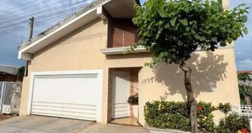 Casa à venda em birigüi-sp, residencial jardim do trevo: 3 quartos, 1 suíte, 2 salas, 3 banheiros, 2 vagas, 240,17m². confira!