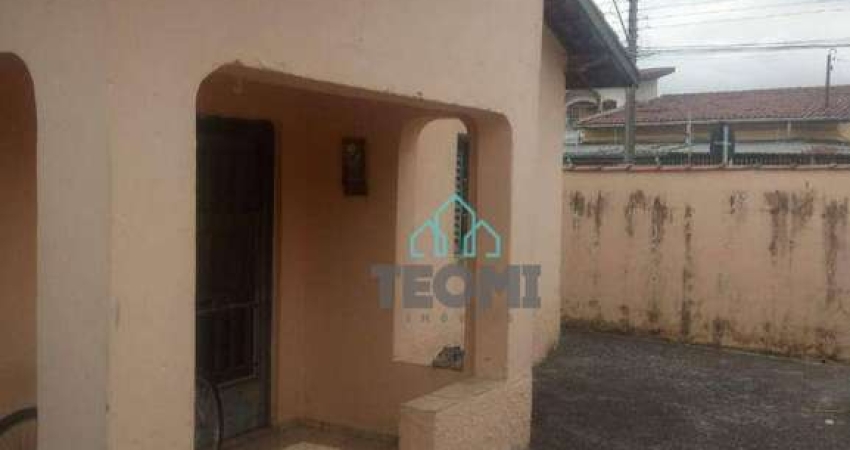 Casa com 2 dormitórios à venda, 230 m² por R$ 260.000,00 - Parque São Cristóvão - Taubaté/SP