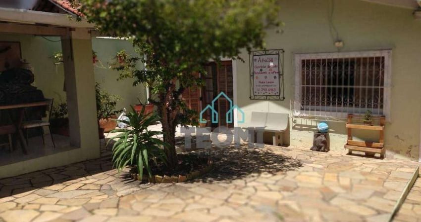Casa com 3 dormitórios à venda, 198 m² por R$ 670.000 - ANALISA PERMUTA POR APTO OU CHACARA -  Vila Jaboticabeira - Taubaté/SP