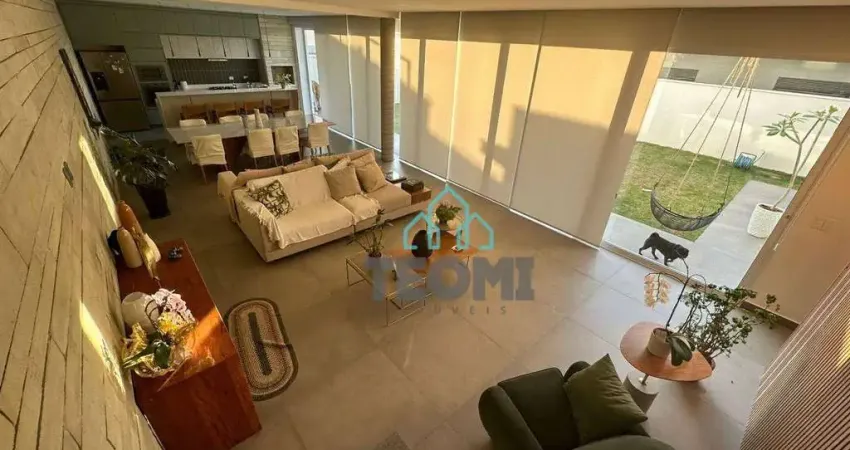 Sobrado com 3 dormitórios à venda, 252 m² por R$ 2.020.000,00 - Ouroville  - Taubaté/SP