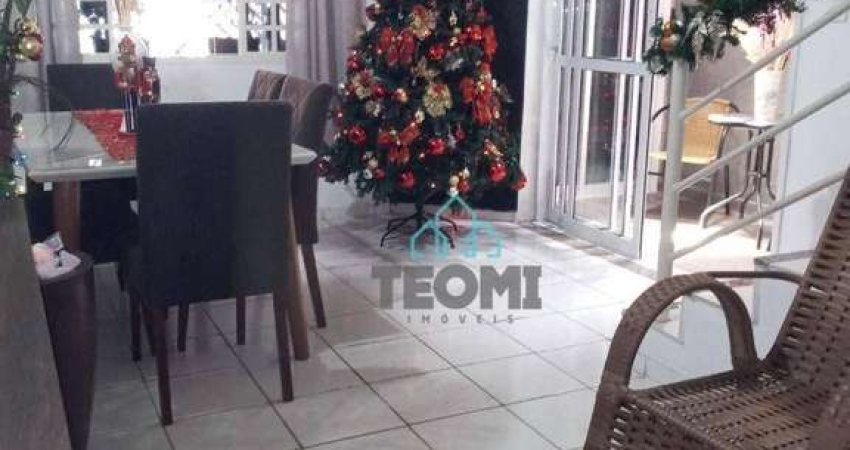 Sobrado com 3 dormitórios à venda, 120 m² por R$ 510.000,00 - Esplanada Independência - Taubaté/SP