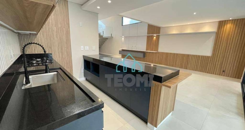 Sobrado com 4 dormitórios à venda, 279 m² por R$ 1.800.000,00 - Bonfim  - Taubaté/SP