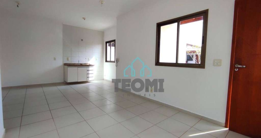 Casa com 3 dormitórios, 70 m² - venda por R$ 350.000,00 ou aluguel por R$ 1.790,00/mês - Jardim Continental II - Taubaté/SP
