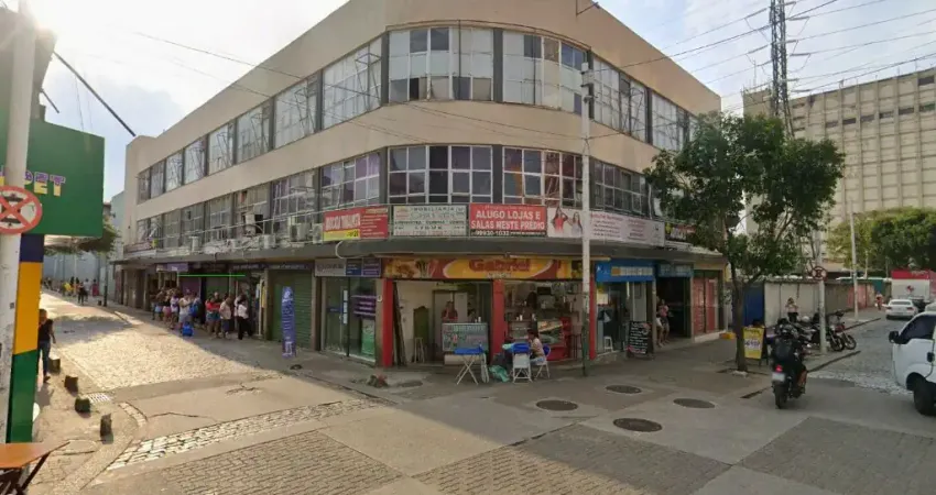 Sala comercial com 8 salas para alugar na Avenida Doutor Luiz Guimarães, 269, Centro, Nova Iguaçu