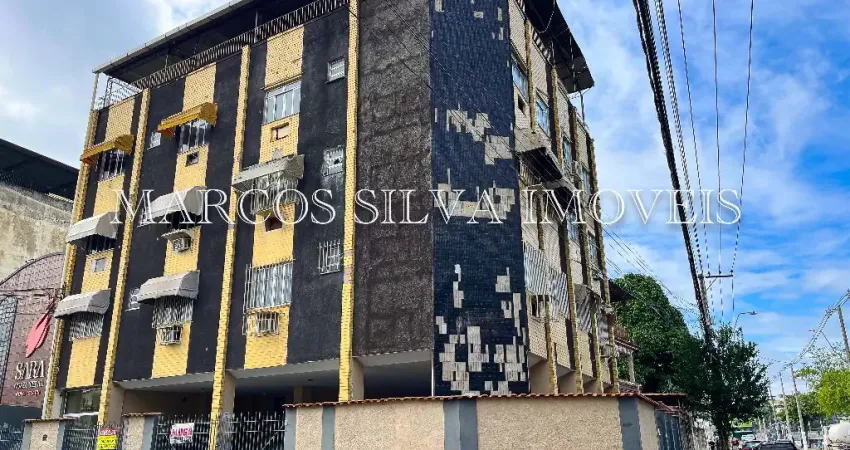 Apartamento com 2 quartos para alugar na Rua Capitão Chaves, 434, Centro, Nova Iguaçu