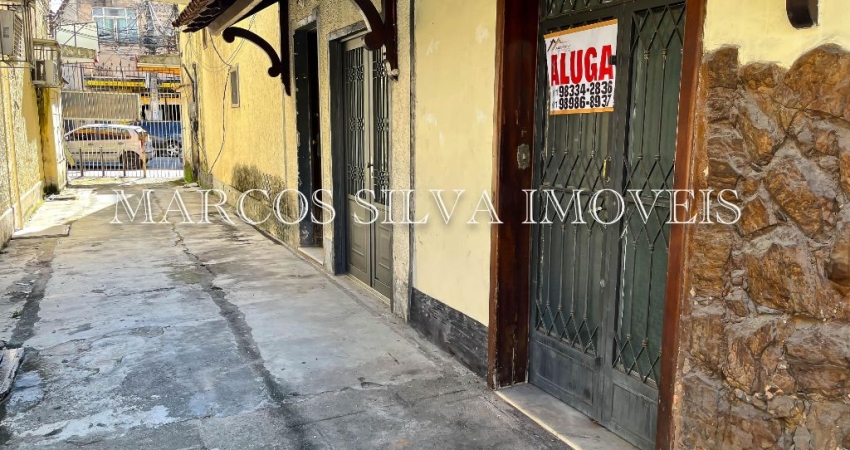 Sala comercial com 3 salas para alugar na Avenida Nilo Peçanha, 516, Centro, Nova Iguaçu