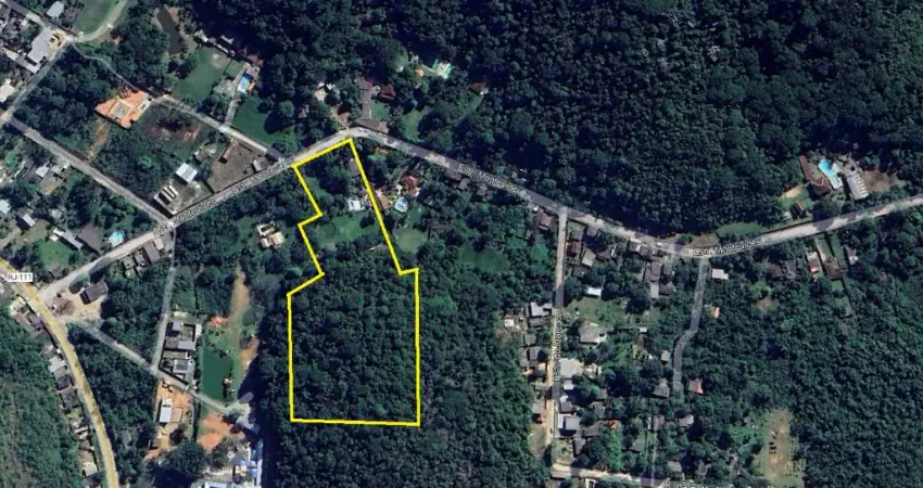 Sítio dos sonhos em tinguá – 20.000m² de lazer, conforto e renda!