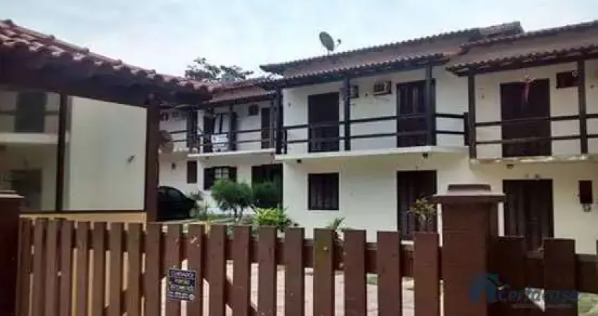 Casa com 2 dormitórios à venda, 94 m² por R$ 270.000,00 - Balneário São Pedro - São Pedro da Aldeia/RJ