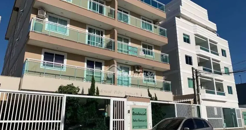 Apartamento com 2 dormitórios à venda, 70 m² por R$ 350.000 - Nova São Pedro - São Pedro da Aldeia/RJ
