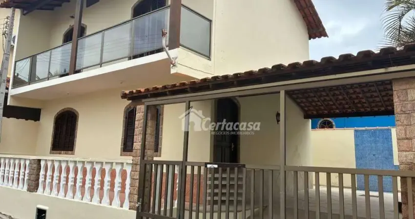 Casa com 2 dormitórios à venda, 90 m² por r$ 330.000 - fluminense - são pedro da aldeia/rj