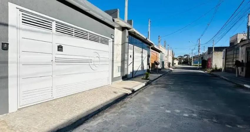 Linda casa à venda no jardim quaresmeira em suzano - acabamento de alto padrão
