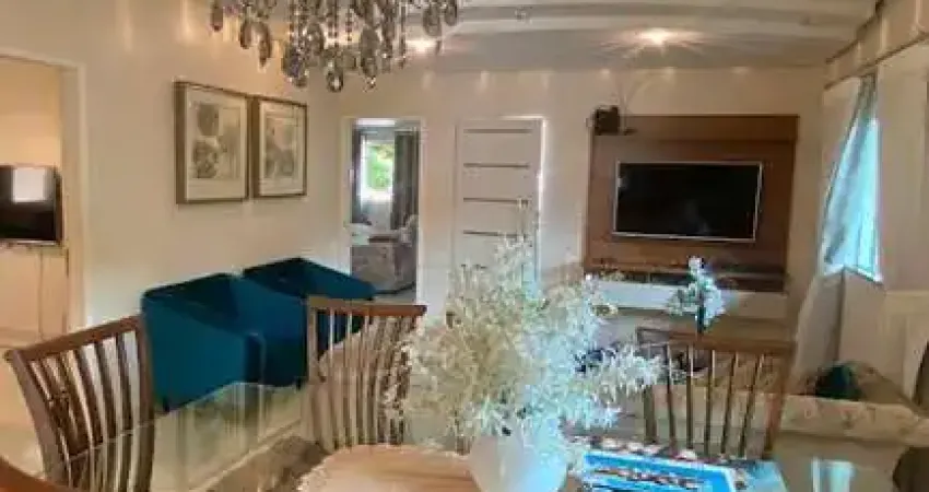 Casa com 4 quartos, semi mobiliada a Venda no Parque 10
