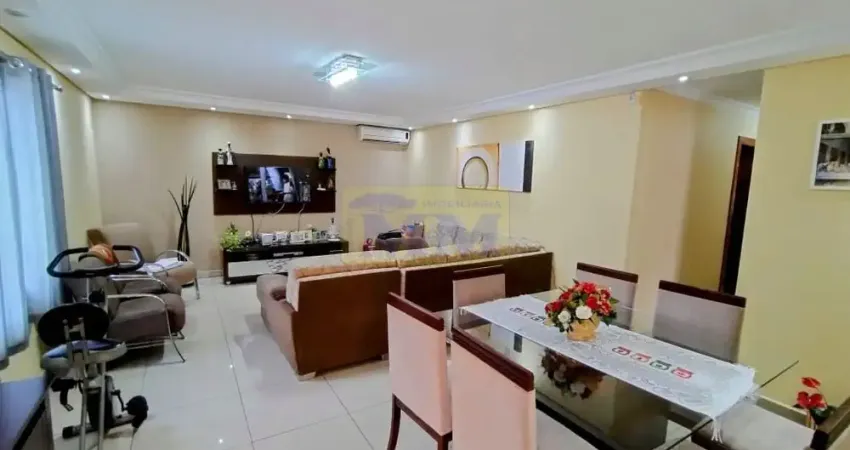 Casa térrea com 3 dormitórios, amplo terreno próximo ao terminal do bairro alto !