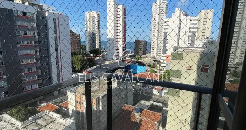 Vendo apartamento em Candeias com dois quartos, reformado, com área de lazer.