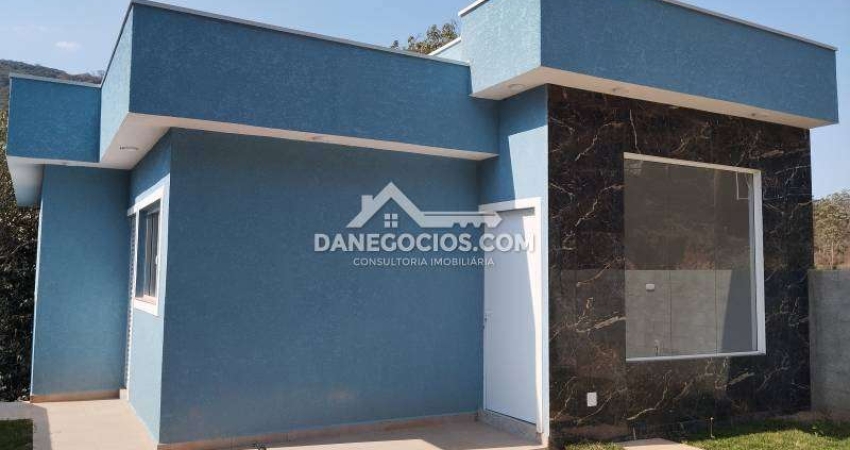 Casa à venda em Terra Preta com 3 dormitórios, apto para financiamento !