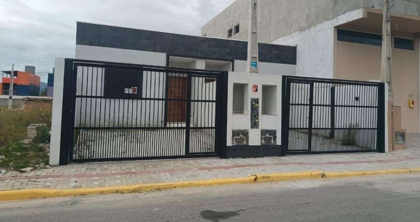 CASA À VENDA NO BAIRRO SERTÃO TROMBUDO