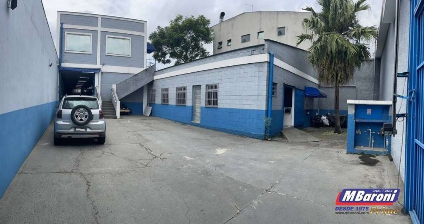 Galpão com 700m² no Sacomã