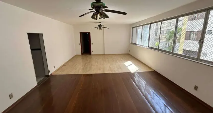 Apartamento à venda no Paraiso