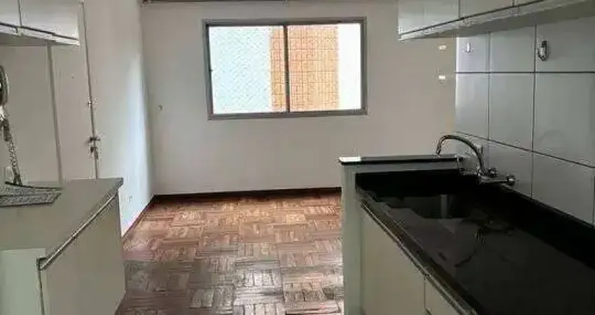 Apartamento com 3 dormitórios para locação no Campo Belo
