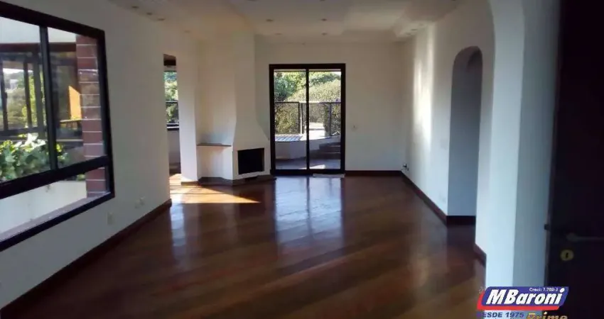Apartamento com 3 dormitórios à venda em Moema