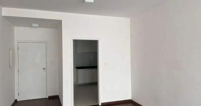Apartamento com 3 dormitórios à venda no Jardim Paulista