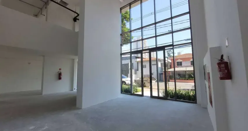 Loja Comercial Novo perto Metrô Borba Gato