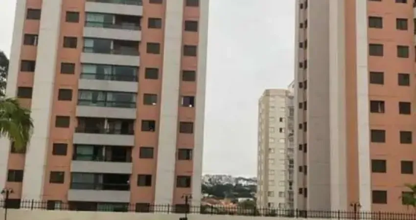 Apartamento à venda a 600m do metro Apartamento com excelente localização,