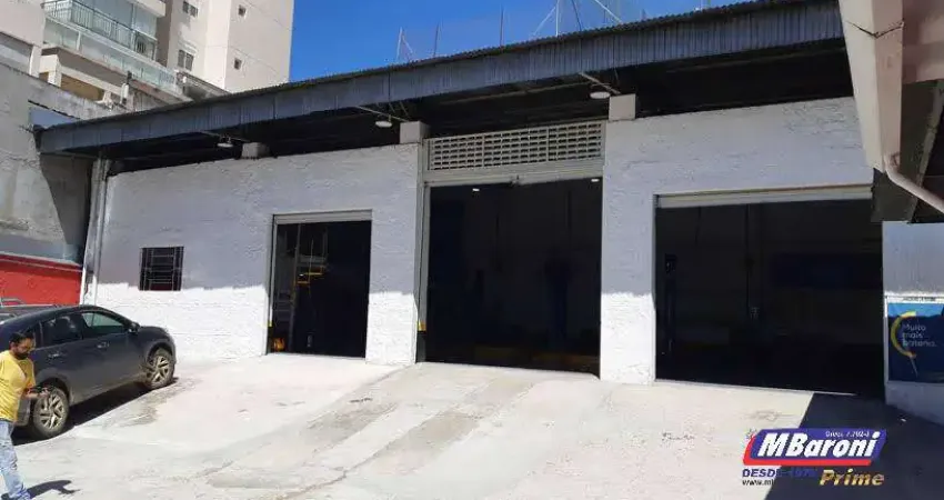 Galpão para locação na Av. Bosque da Saúde