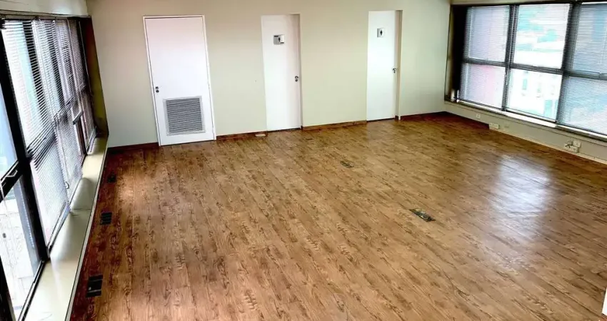 Sala Comercial 90 m2 para locação na Chácara Santo Antônio