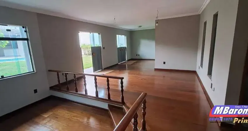 CASA ALUGA ,SOBRADO , ALTO DE PINHEIROS, 4 DORMS(SUITES) ,6 VAGAS , 450M2.