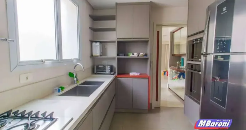 Apartamento a venda em Moema, 125m2 , 3 suítes, 3 vagas