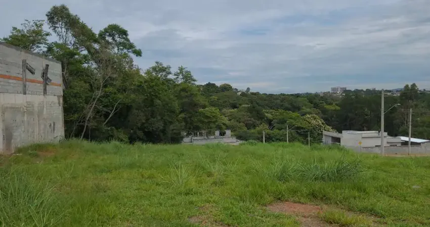 Excelente terreno em Condomínio Reserva São Nicolau - Atibaia!