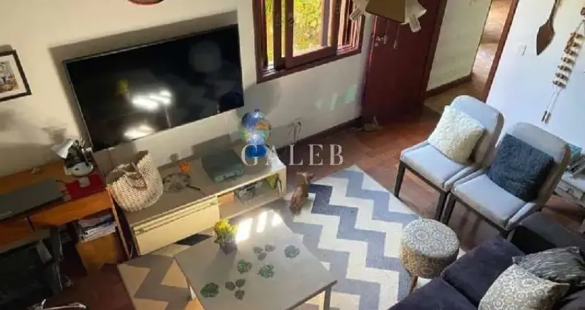 Sobrado à venda em um dos condomínios mais arborizados de atibaia, 4 suítes