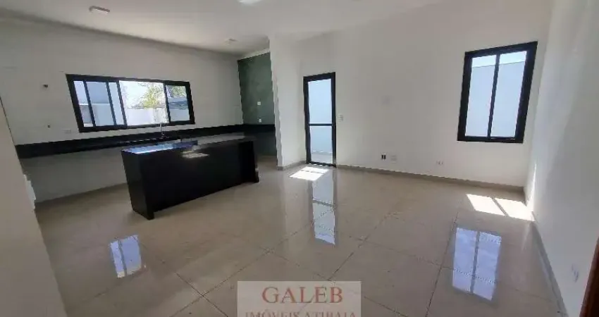 Casas em condomínio à venda, com 02 quartos sendo um suíte