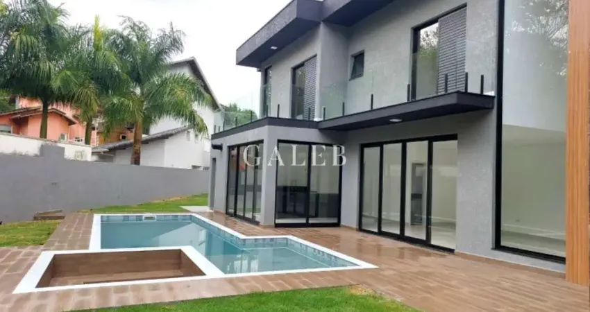 Sobrado à venda com 4 suítes, 619m² construído, condomínio de alto padrão, condomínio clube