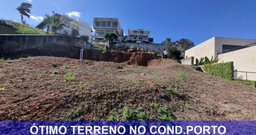 Terreno à venda em condomínio exclusivo em Atibaia-SP, bairro Condomínio Porto Atibaia - 927,77 m² de área