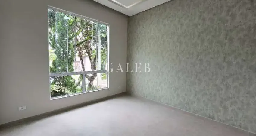 CASA COM 3 DORMITÓRIOS, SENDO 1 SUÍTES, COM 178,00 m² CONDOMINIO TERRAS DE ATIBAIA (SP