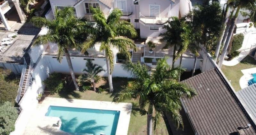 Imóvel de luxo: Casa em condomínio de alto padrão em Atibaia-SP, 5 quartos, 5 suítes, 3 salas, 7 banheiros, 4 vagas, 518m².