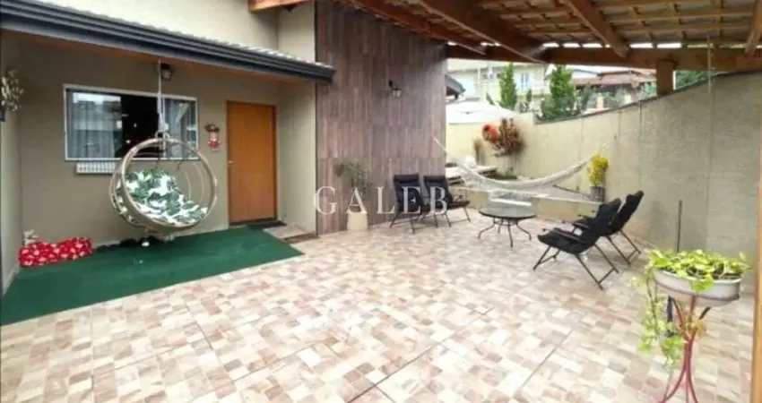 Casa com 3 quartos à venda no Jardim Maristela, Atibaia