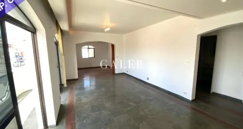 Apartamento à venda no Centro de Atibaia-SP, com 04 quartos, 03 suítes e 227,03 m² de área.